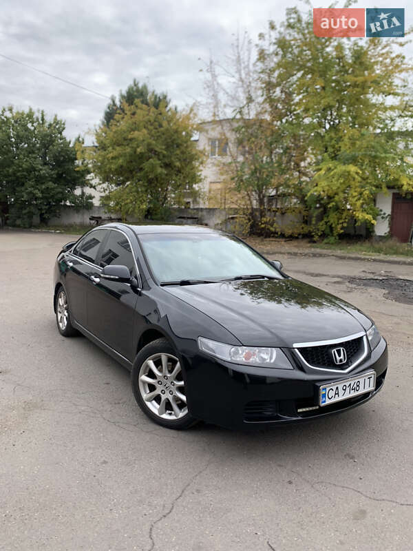 AUTO.RIA – Купить Черные авто Хонда Аккорд 7 поколение