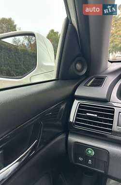 Седан Honda Accord 2013 в 