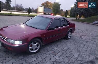 Седан Honda Accord 1993 в 