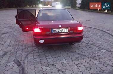 Седан Honda Accord 1993 в 