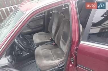 Седан Honda Accord 1993 в 