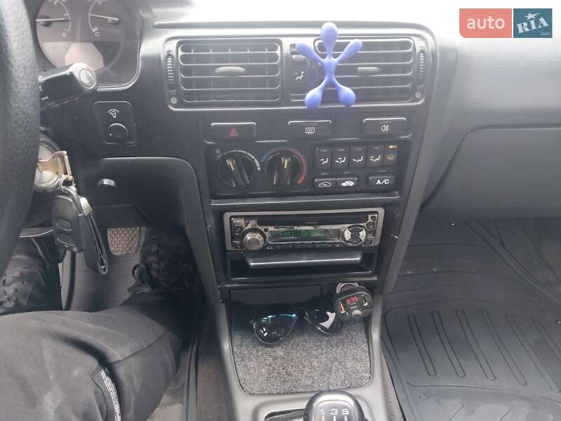 Седан Honda Accord 1993 в Дубні фото 17 Седан Honda Accord 1993 в Дубні