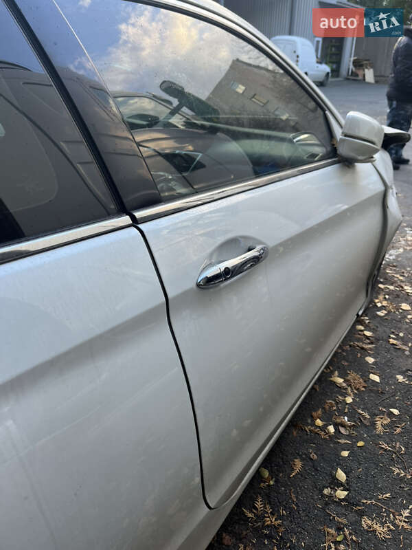 Купе Honda Accord 2014 в Києві фото 4 Купе Honda Accord 2014 в Києві