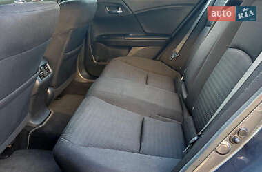 Седан Honda Accord 2013 в 