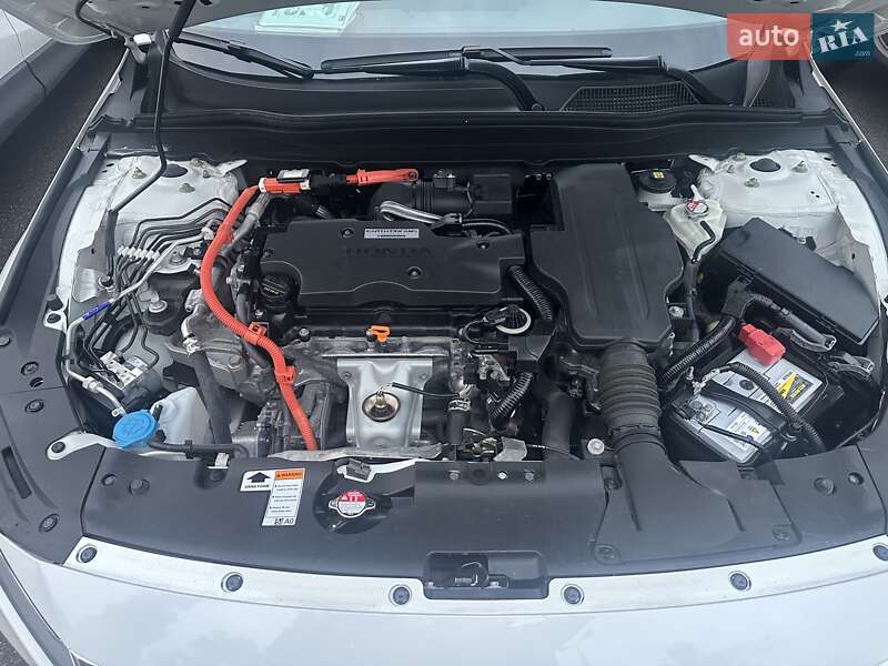 Седан Honda Accord 2018 в Киеве фото 78 Седан Honda Accord 2018 в Киеве