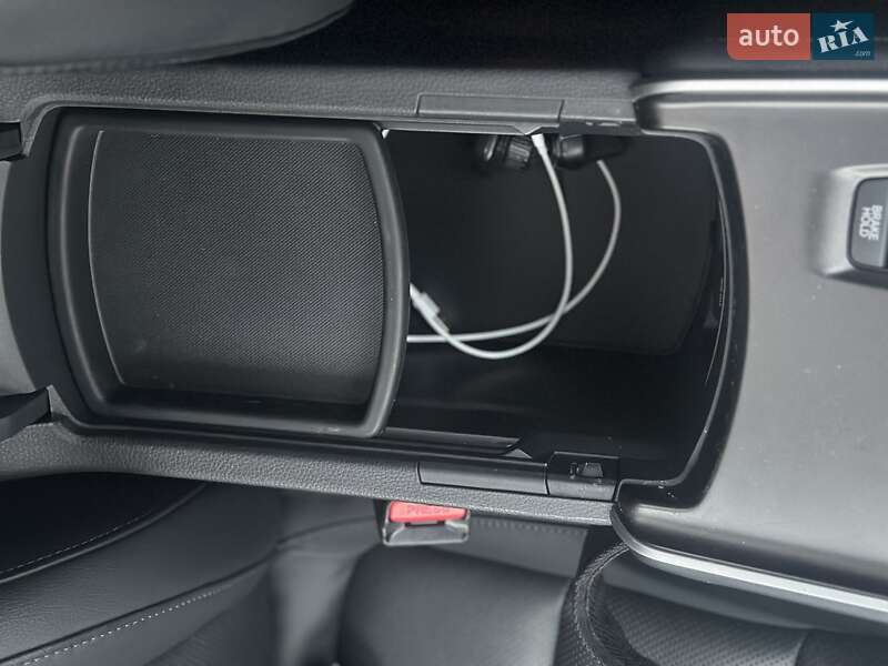 Седан Honda Accord 2018 в Киеве фото 50 Седан Honda Accord 2018 в Киеве