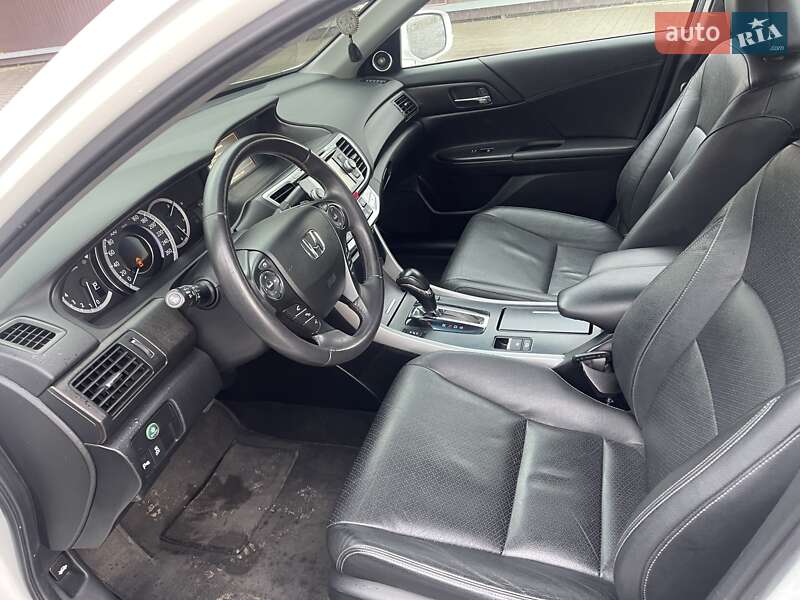 Седан Honda Accord 2014 в Прилуках фото 9 Седан Honda Accord 2014 в Прилуках
