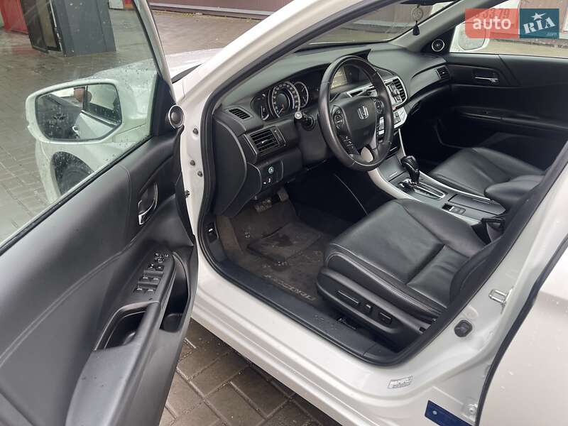 Седан Honda Accord 2014 в Прилуках фото 10 Седан Honda Accord 2014 в Прилуках