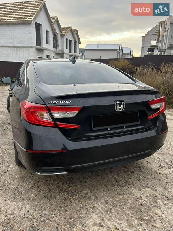 Седан Honda Accord 2018 в Софіївській Борщагівці
