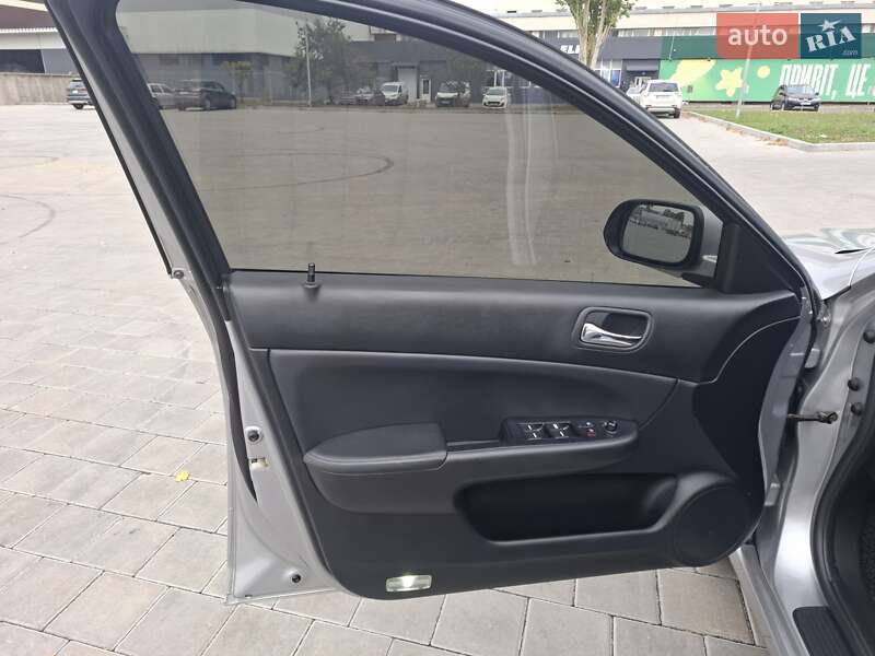 Універсал Honda Accord 2004 в Черкасах фото 8 Універсал Honda Accord 2004 в Черкасах