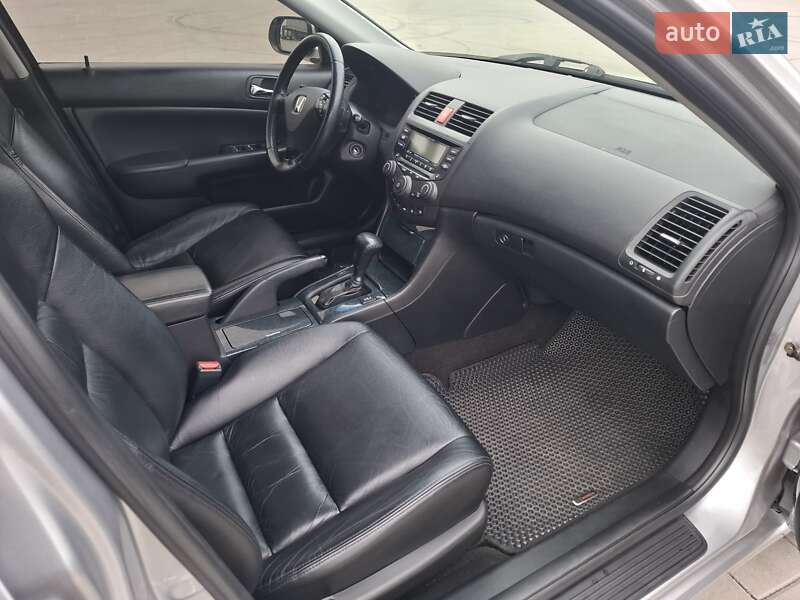 Універсал Honda Accord 2004 в Черкасах фото 18 Універсал Honda Accord 2004 в Черкасах