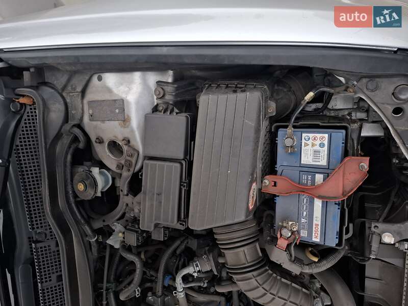 Універсал Honda Accord 2004 в Черкасах фото 31 Універсал Honda Accord 2004 в Черкасах