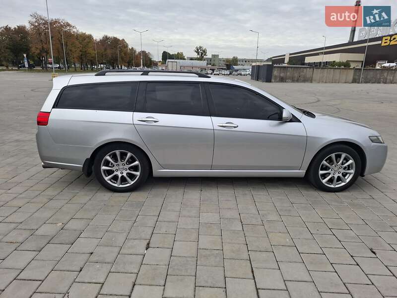 Універсал Honda Accord 2004 в Черкасах фото 4 Універсал Honda Accord 2004 в Черкасах