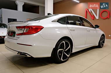 Седан Honda Accord 2022 в 