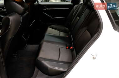 Седан Honda Accord 2022 в 