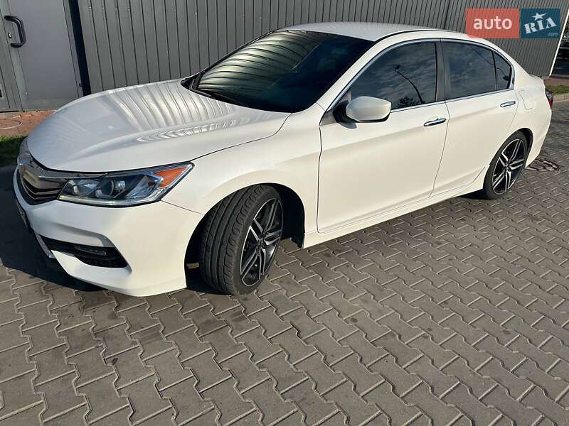 Седан Honda Accord 2016 в Києві фото 2 Седан Honda Accord 2016 в Києві