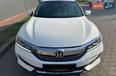 Седан Honda Accord 2016 в Києві