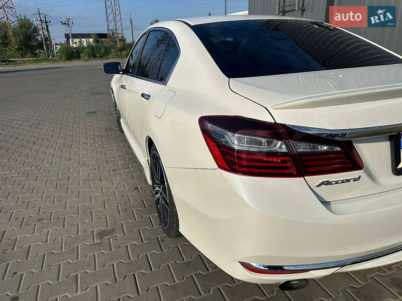 Седан Honda Accord 2016 в Києві фото 6 Седан Honda Accord 2016 в Києві