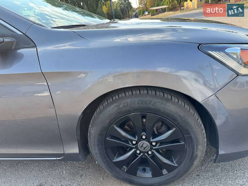 Седан Honda Accord 2015 в Дніпрі