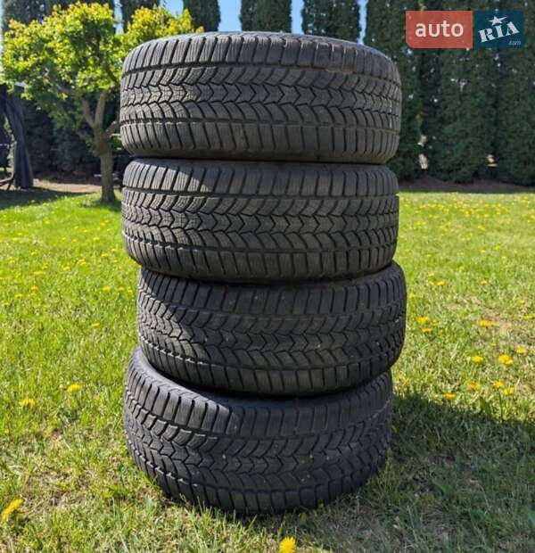 Седан Honda Accord 2015 в Ужгороді