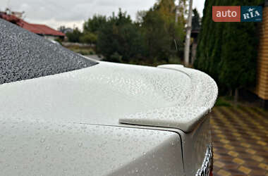 Седан Honda Accord 2012 в 