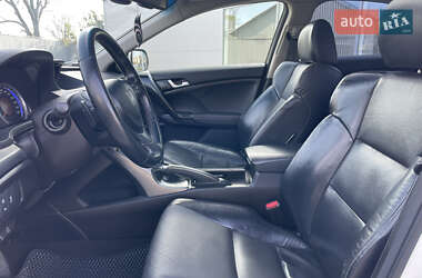 Седан Honda Accord 2011 в 