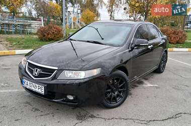 Седан Honda Accord 2005 в  фото 14 Седан Honda Accord 2005 в