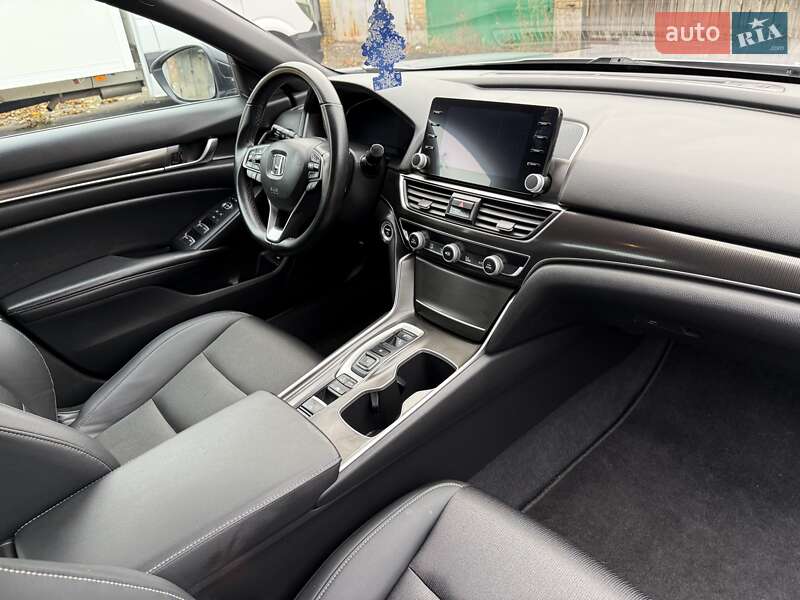 Седан Honda Accord 2022 в Києві