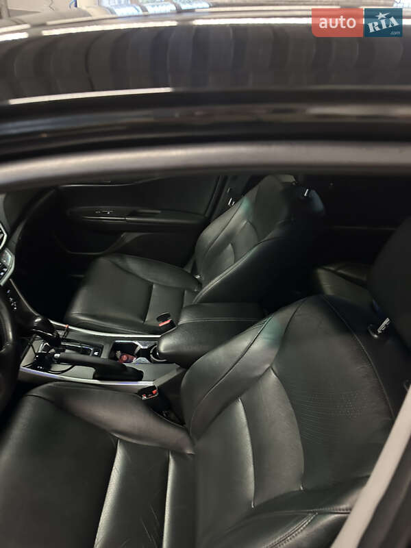 Седан Honda Accord 2014 в Николаеве