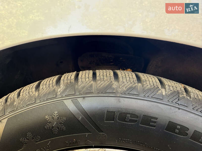 Седан Honda Accord 2013 в Киеве фото 16 Седан Honda Accord 2013 в Киеве