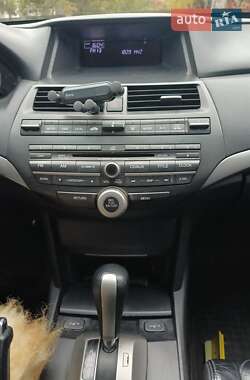 Седан Honda Accord 2008 в Чернигове