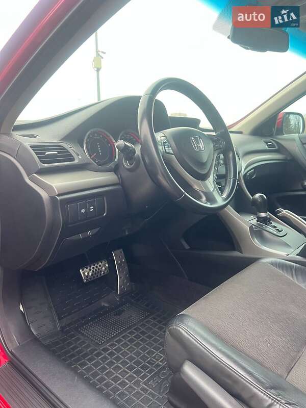 Седан Honda Accord 2008 в Гайсине