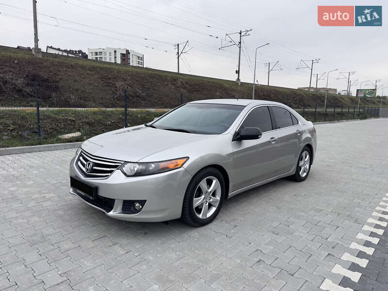 Седан Honda Accord 2008 в Киеве