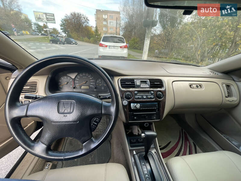 Купе Honda Accord 1998 в Києві фото 9 Купе Honda Accord 1998 в Києві