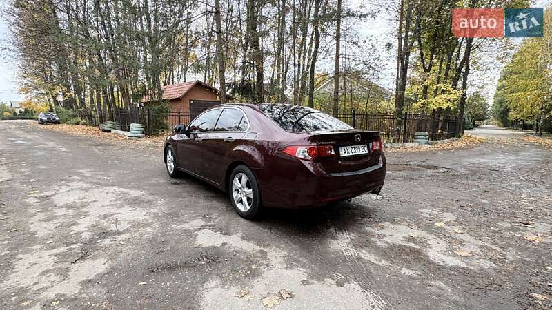 Седан Honda Accord 2010 в Харькове