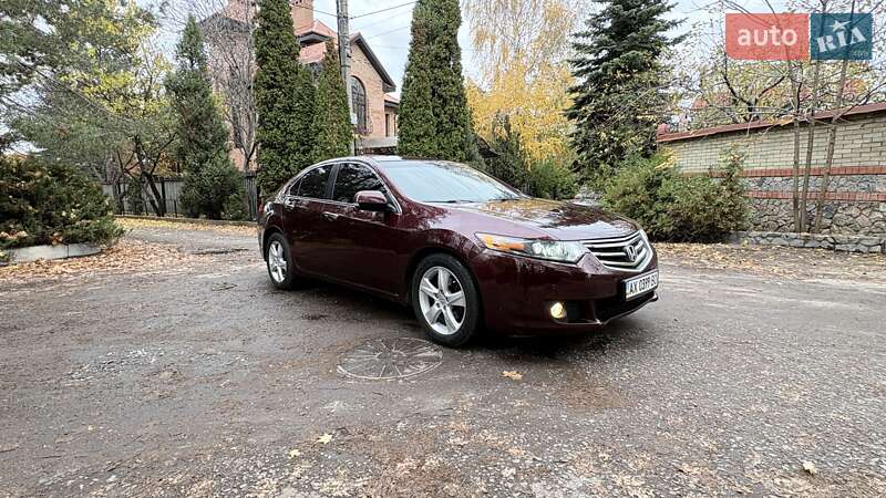 Седан Honda Accord 2010 в Харькове