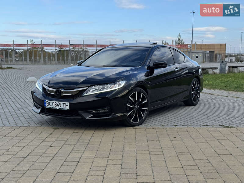 Купе Honda Accord 2017 в Львове фото Купе Honda Accord 2017 в Львове