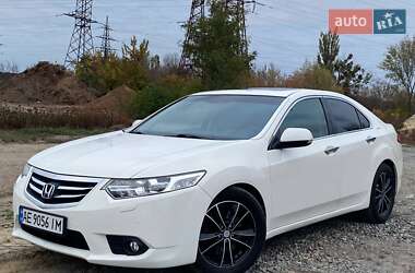 Седан Honda Accord 2011 в  Седан Honda Accord 2011 в