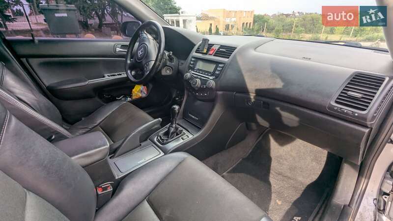 Седан Honda Accord 2006 в Запорожье