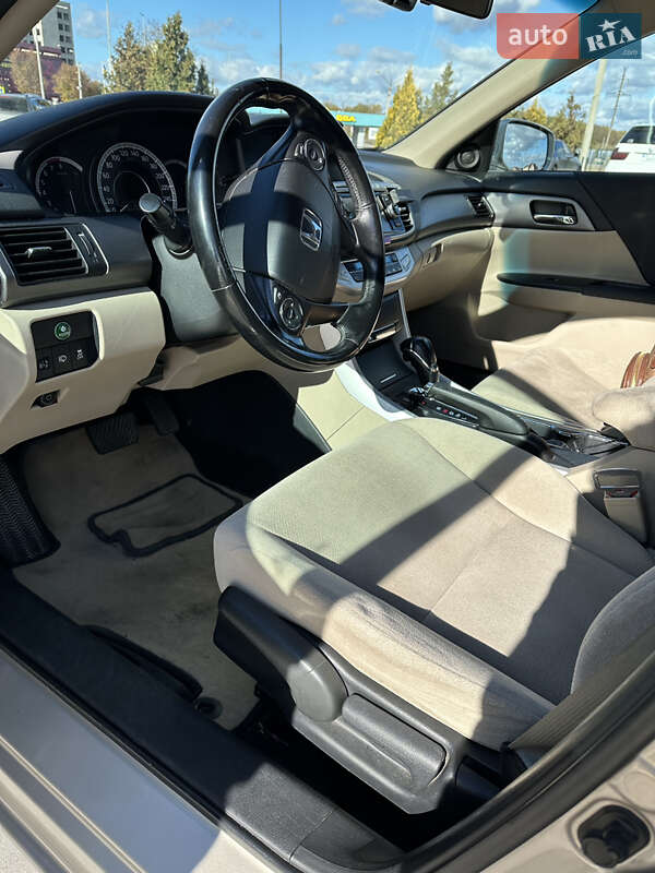 Седан Honda Accord 2013 в Тернополі фото 8 Седан Honda Accord 2013 в Тернополі