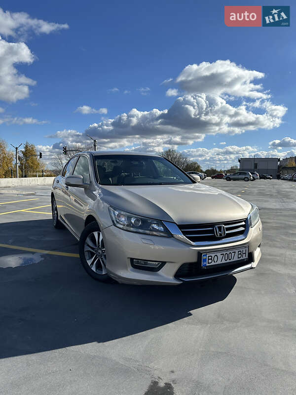 Седан Honda Accord 2013 в Тернополі фото 3 Седан Honda Accord 2013 в Тернополі