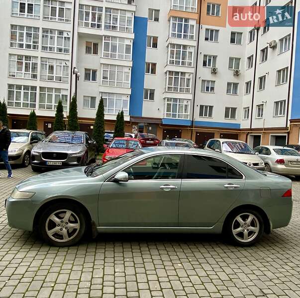 Седан Honda Accord 2005 в Івано-Франківську