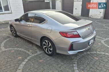 Купе Honda Accord 2017 в Киеве