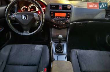 Седан Honda Accord 2005 в Києві