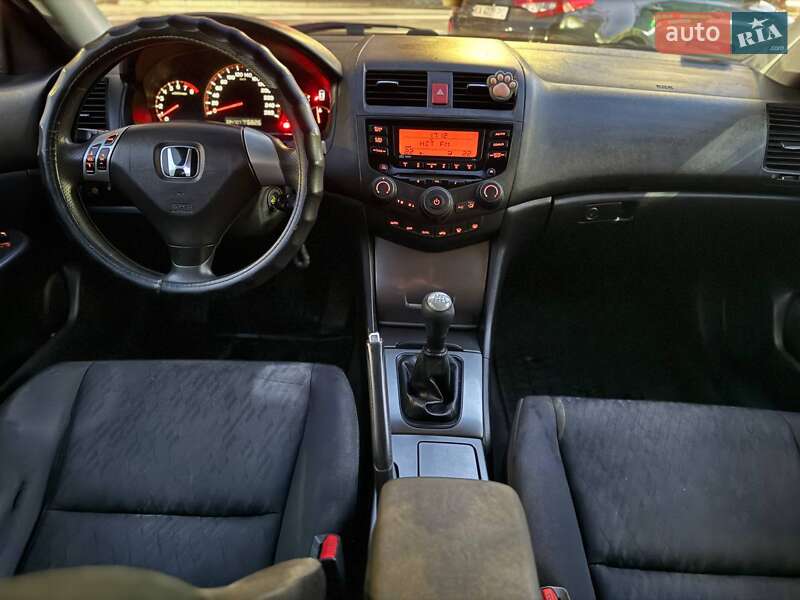 Седан Honda Accord 2005 в Киеве фото 9 Седан Honda Accord 2005 в Киеве