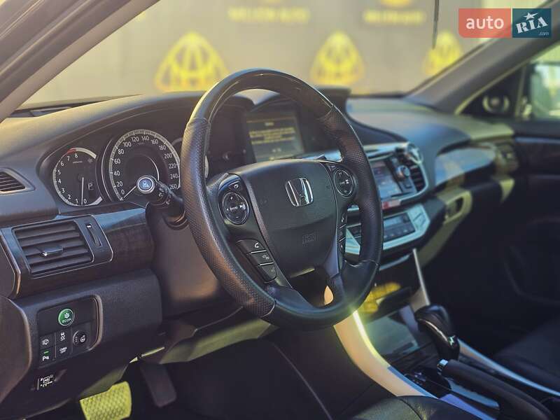 Седан Honda Accord 2013 в Києві фото 11 Седан Honda Accord 2013 в Києві