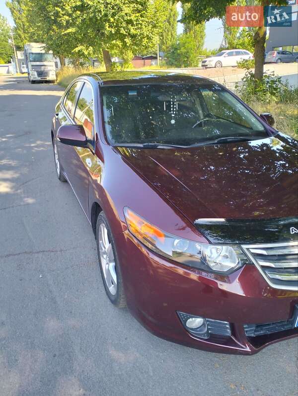 Седан Honda Accord 2010 в Ровно