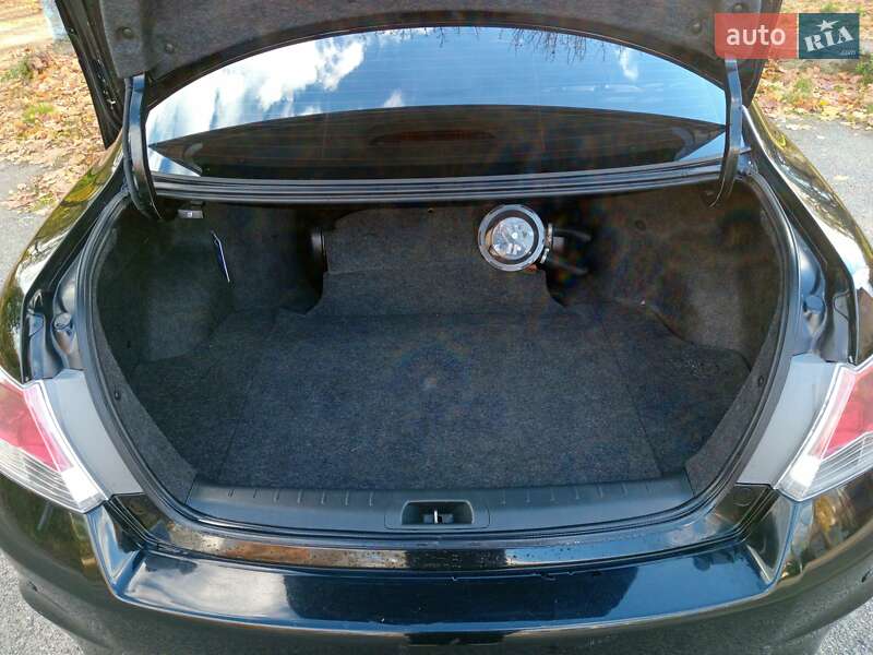 Седан Honda Accord 2008 в Виннице