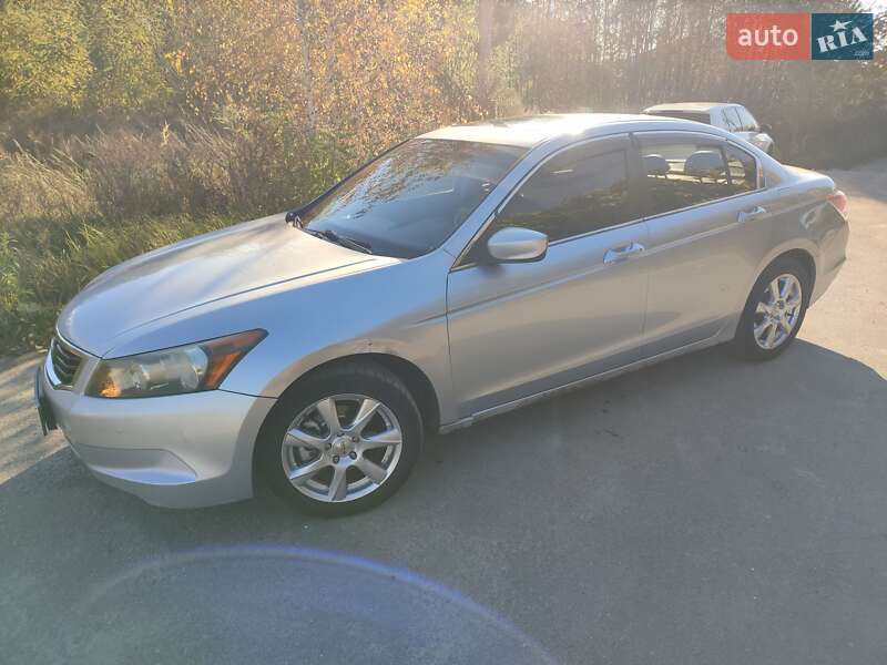 Седан Honda Accord 2007 в Киеве