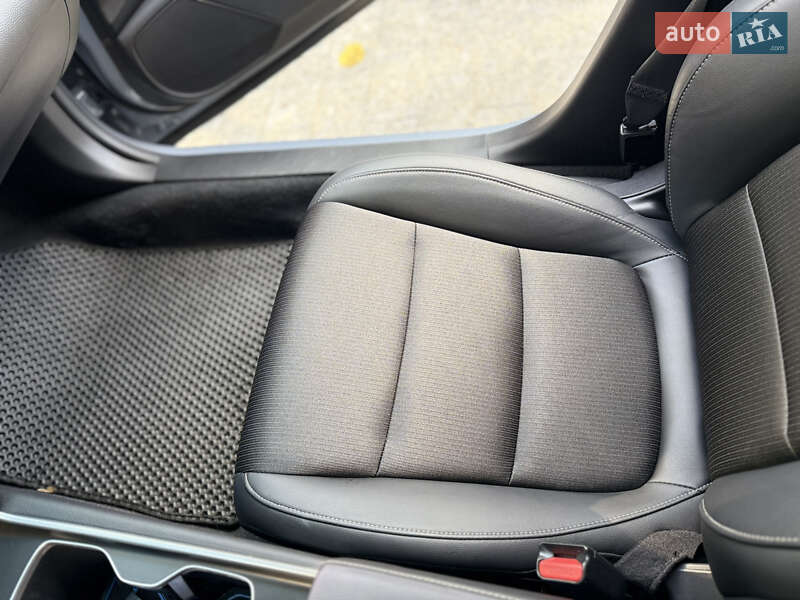 Седан Honda Accord 2022 в Киеве фото 54 Седан Honda Accord 2022 в Киеве